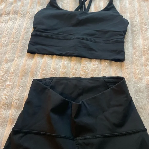 lululemon athletica Black Sports Bra and Leggings Set - Picture 5 of 5